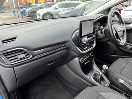 Ford Puma TITANIUM MHEV 17