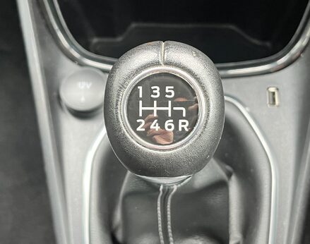 Ford Puma TITANIUM MHEV 54