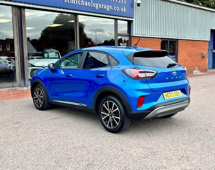 Ford Puma TITANIUM MHEV 9