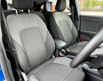 Ford Puma TITANIUM MHEV 64