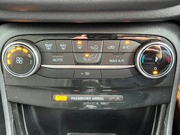 Ford Puma TITANIUM MHEV 51