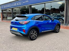 Ford Puma TITANIUM MHEV 8
