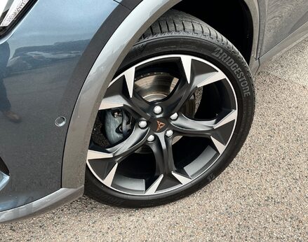 Cupra Formentor TSI V2 DSG 3