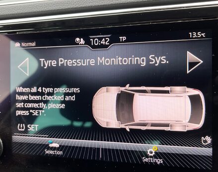 Skoda Superb SE TECHNOLOGY TDI 42