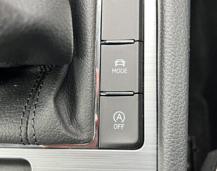 Skoda Superb SE TECHNOLOGY TDI 66