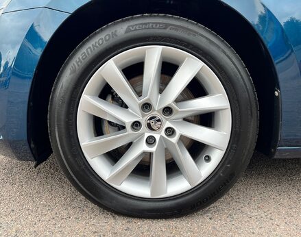Skoda Superb SE TECHNOLOGY TDI 13