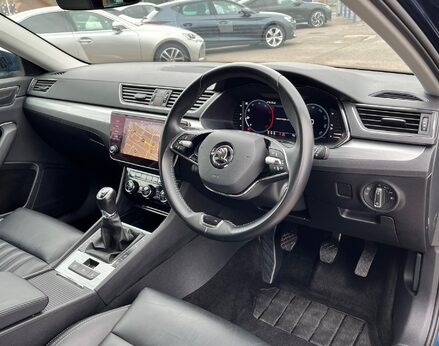 Skoda Superb SE TECHNOLOGY TDI 18