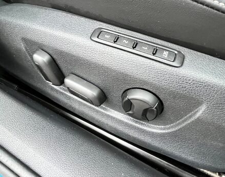 Skoda Superb SE TECHNOLOGY TDI 79
