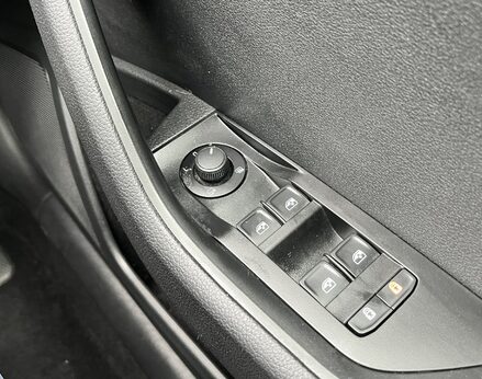 Skoda Superb SE TECHNOLOGY TDI 77