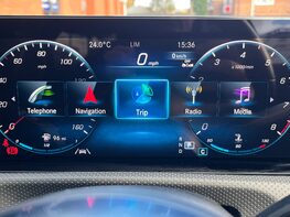Mercedes-Benz CLA Class CLA 180 AMG LINE PREMIUM 27