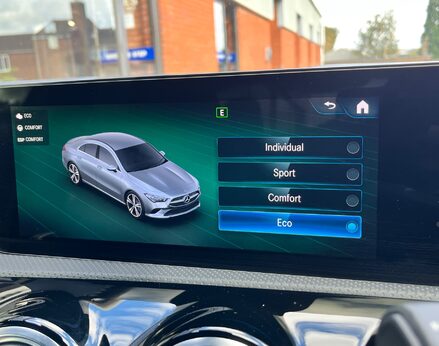 Mercedes-Benz CLA Class CLA 180 AMG LINE PREMIUM 64