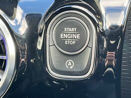 Mercedes-Benz CLA Class CLA 180 AMG LINE PREMIUM 70