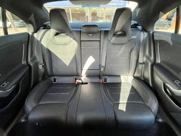 Mercedes-Benz CLA Class CLA 180 AMG LINE PREMIUM 84