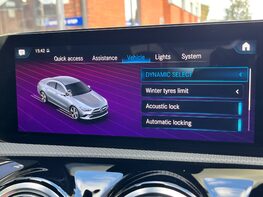 Mercedes-Benz CLA Class CLA 180 AMG LINE PREMIUM 58