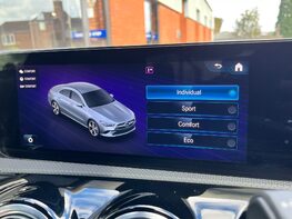 Mercedes-Benz CLA Class CLA 180 AMG LINE PREMIUM 61
