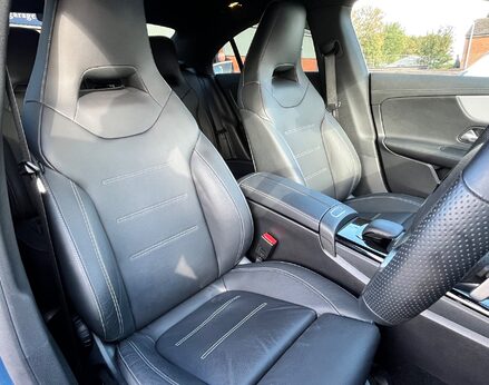 Mercedes-Benz CLA Class CLA 180 AMG LINE PREMIUM 82