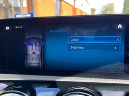 Mercedes-Benz CLA Class CLA 180 AMG LINE PREMIUM 49