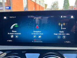 Mercedes-Benz CLA Class CLA 180 AMG LINE PREMIUM 42