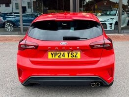 Ford Focus ST-LINE 6
