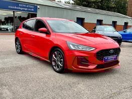 Ford Focus ST-LINE 4