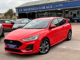 Ford Focus ST-LINE 1