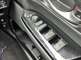 Honda CR-V I-MMD SR 67