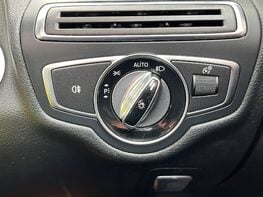 Mercedes-Benz C Class C200 SPORT 64