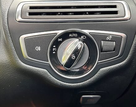 Mercedes-Benz C Class C200 SPORT 64