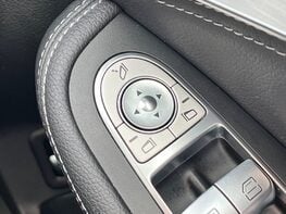 Mercedes-Benz C Class C200 SPORT 65