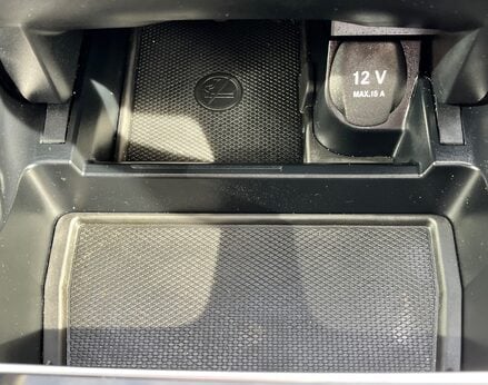 Mercedes-Benz C Class C200 SPORT 53