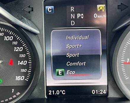 Mercedes-Benz C Class C200 SPORT 25
