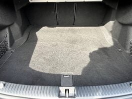 Mercedes-Benz C Class C200 SPORT 77