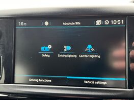 Peugeot 208 S/S TECH EDITION 35