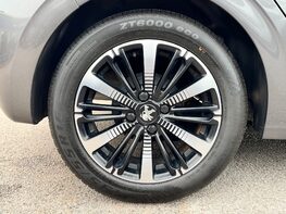 Peugeot 208 S/S TECH EDITION 15