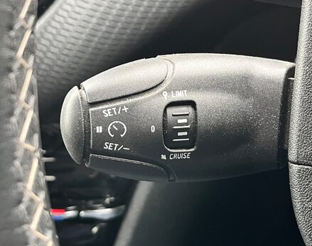 Peugeot 208 S/S TECH EDITION 55