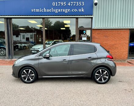 Peugeot 208 S/S TECH EDITION 11
