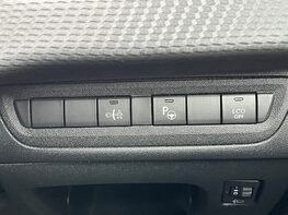 Peugeot 208 S/S TECH EDITION 57