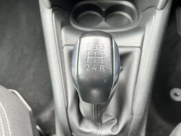 Peugeot 208 S/S TECH EDITION 51