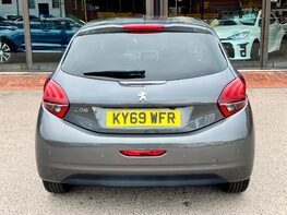 Peugeot 208 S/S TECH EDITION 6