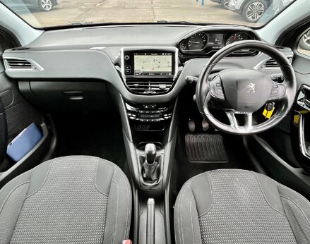 Peugeot 208 S/S TECH EDITION 2