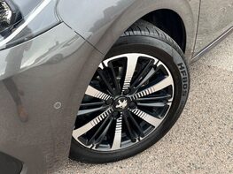 Peugeot 208 S/S TECH EDITION 3