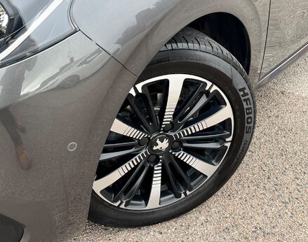 Peugeot 208 S/S TECH EDITION 3