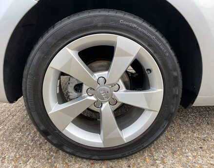 Audi A1 TFSI SPORT 14