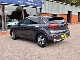 Kia Niro 2 9