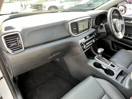 Kia Sportage CRDI 4 ISG MHEV 17