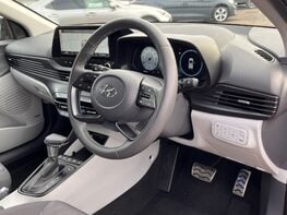 Hyundai BAYON T-GDI ULTIMATE DCT MHEV 18