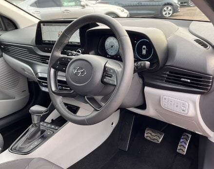 Hyundai BAYON T-GDI ULTIMATE DCT MHEV 18