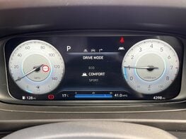 Hyundai BAYON T-GDI ULTIMATE DCT MHEV 22