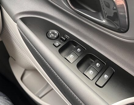 Hyundai BAYON T-GDI ULTIMATE DCT MHEV 66