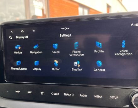 Hyundai BAYON T-GDI ULTIMATE DCT MHEV 49